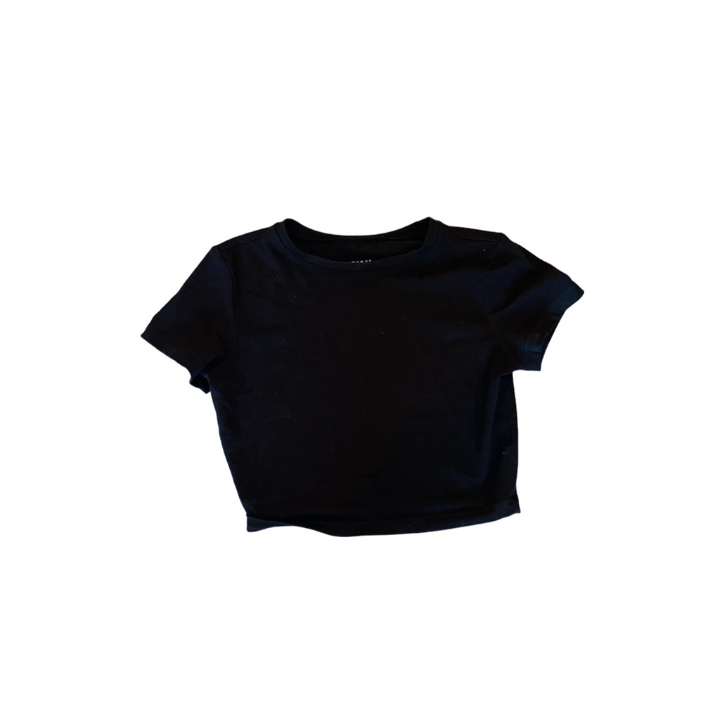 Black Cropped Tee